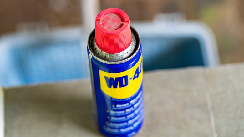 Dirty WD-40 can