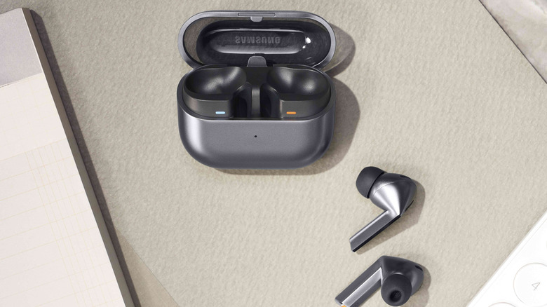 Samsung Galaxy Buds3 Pro on table