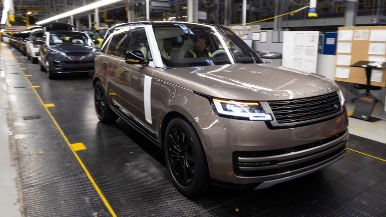 Range Rover on the production line in Solihull, UK