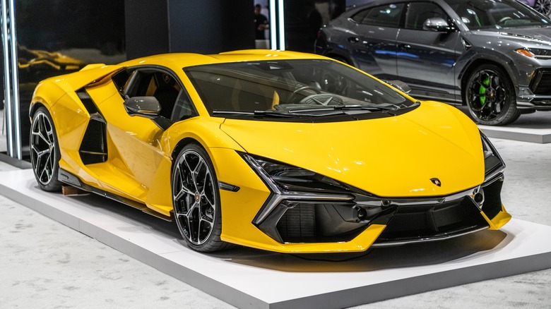 Lamborghini Revuelto at dealership