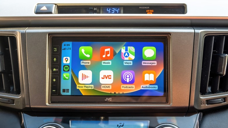 Apple CarPlay on car screen