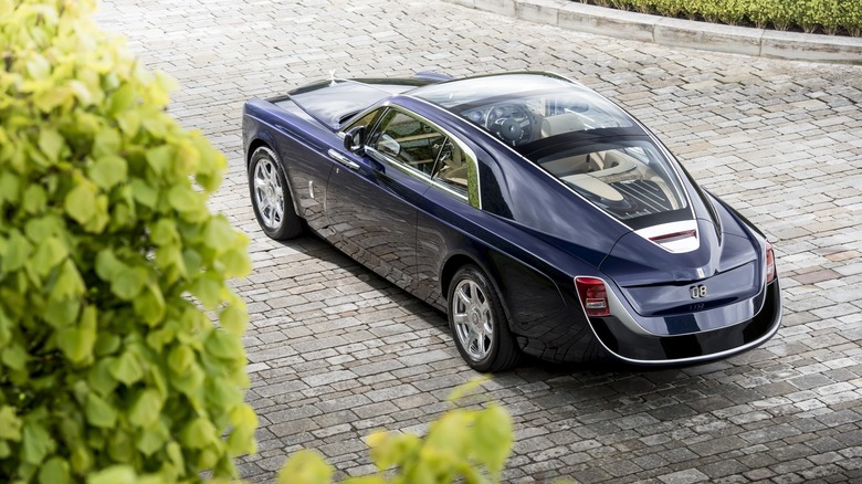 Rolls-Royce Sweptail rear 3/4 view