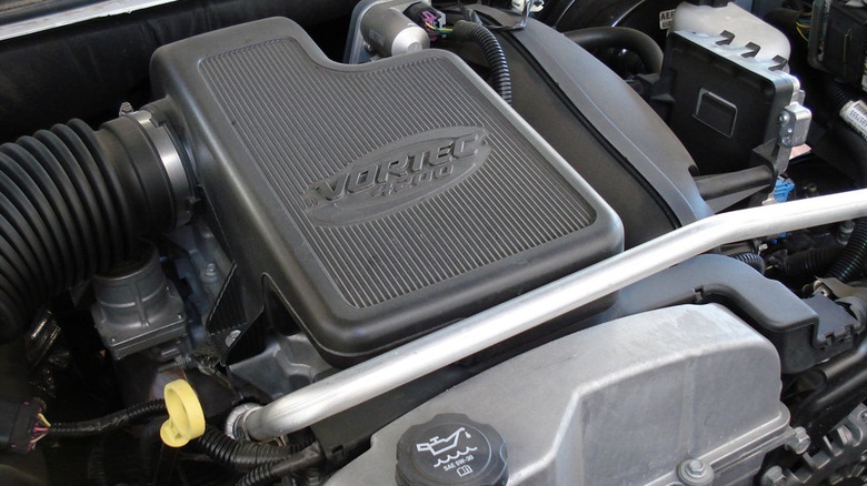 GM Vortec 4200 engine installed in a vehicle