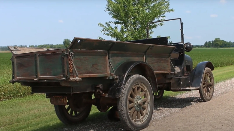 1918 Chevrolet pickup truck