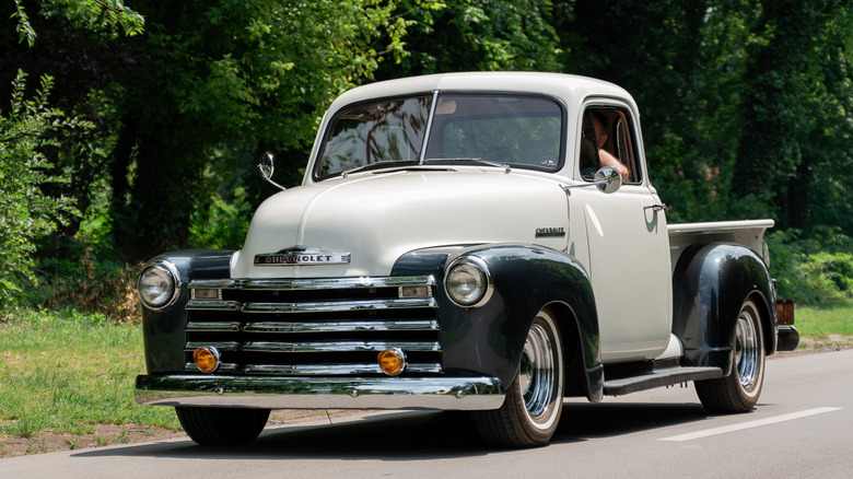 Chevrolet Advanced Design pickup truck