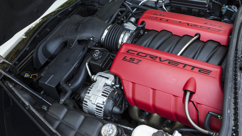 Corvette LS7 V8 engine with red covers