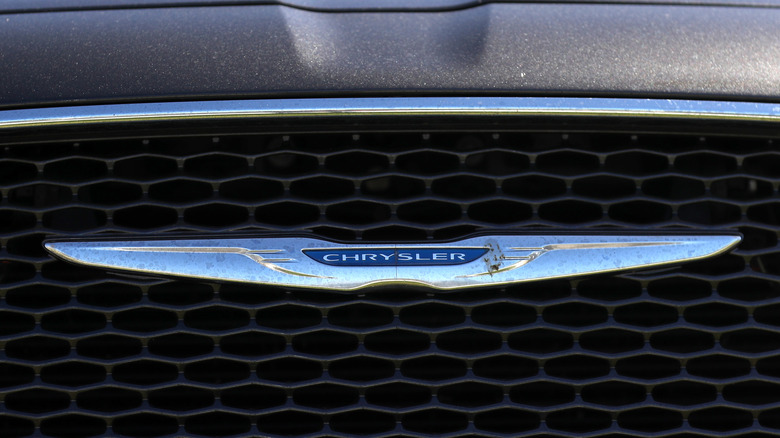 Chrysler logo car grille