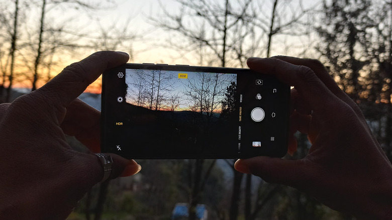 Using the HDR mode with an Android smartphone 