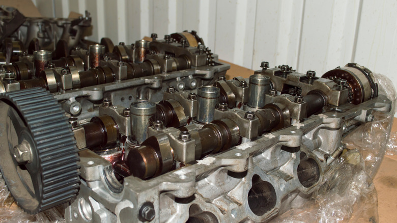 Engine with cylinder heads removed