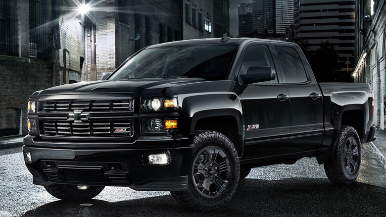 A black 2015 Chevrolet Silverado