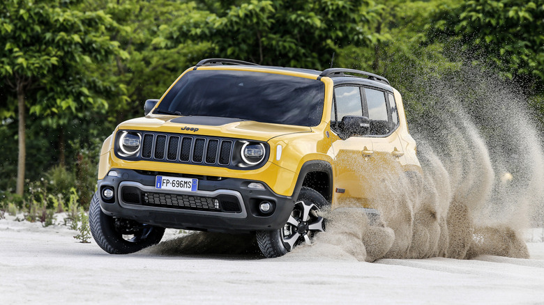 The boxy shape of the Jeep Renegade makes it susceptible to loud wind noise, whether from high speeds or windy days.