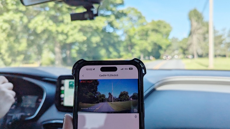 q3 dash cam app phone view