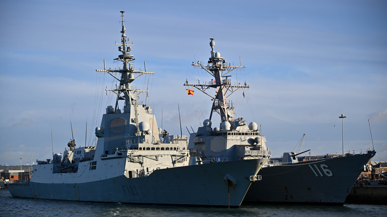 Frigate and destroyer side by side