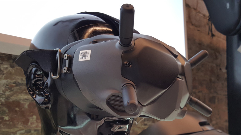 DJI FPV drone headset goggles