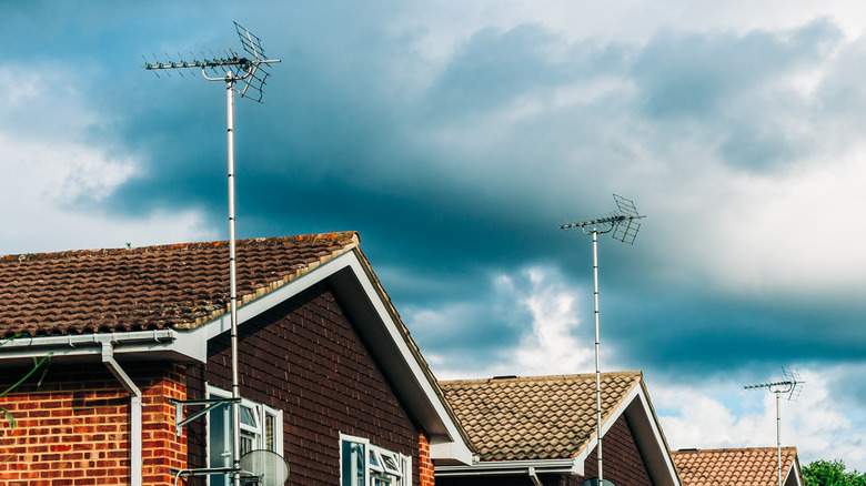 Outdoor aerials on houses