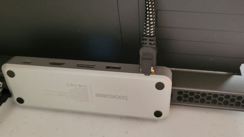 Dockcase hub being used as an ethernet port