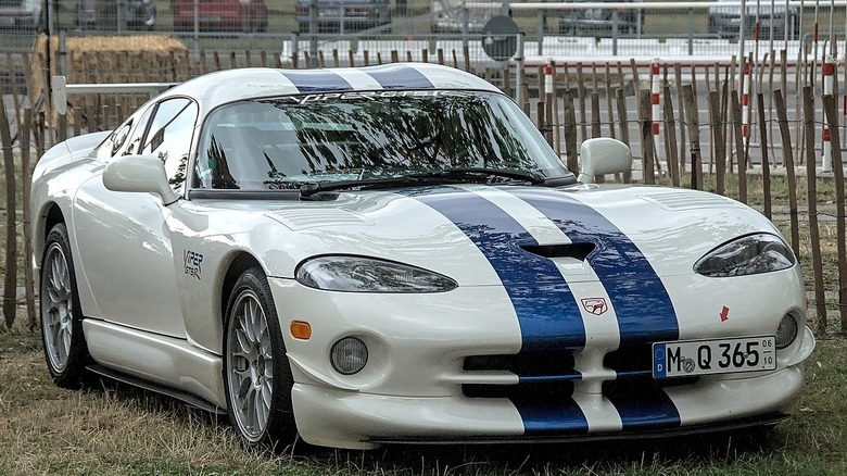 White and Blue Dodge Viper SR II