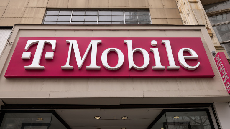 T-Mobile storefront