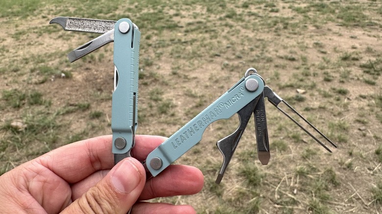 Micra Leatherman multi-tool open 