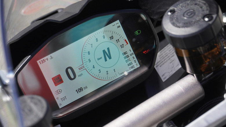 2024 Ducati Panigale V2 gauge cluster detail