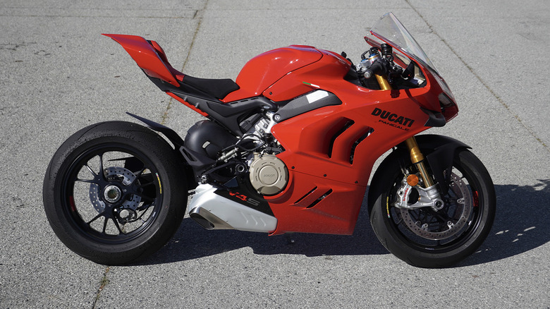 2024 Ducati Panigale V4 S side view