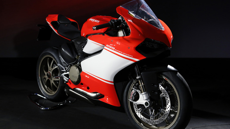 red and white Ducati 1199 Superleggera