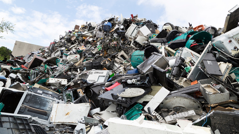 electronics garbage pile