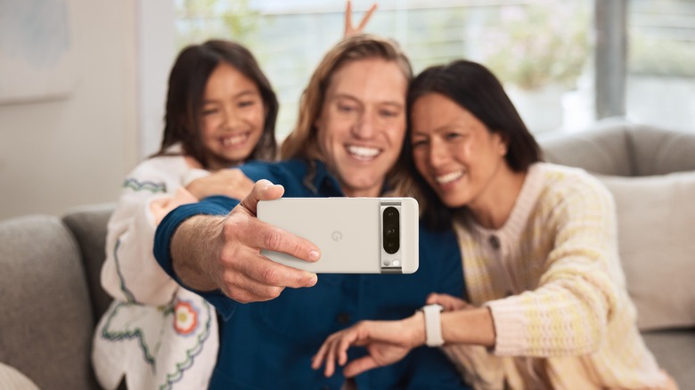 people taking selfie Google Pixel 8 Pro