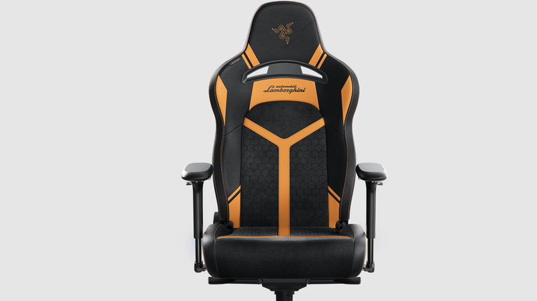 Razer gaming chair made in partnership with Automobili Lamborghini 