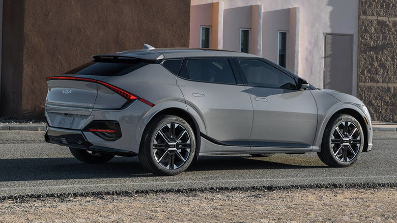 Rear profile of the 2025 Kia EV6 electric  SUV