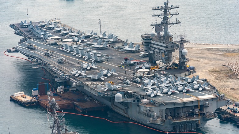 uss Nimitz aircraft carrier busan korea dock