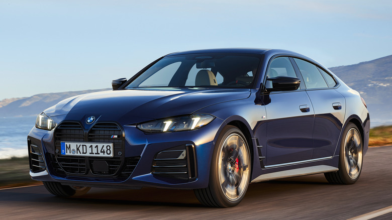 Front 3/4 view of BMW 4-Series Gran Coupe