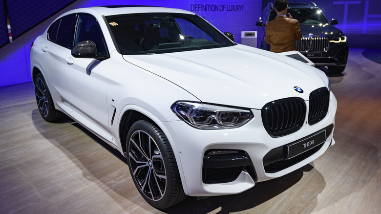 White BMW X4 luxury crossover