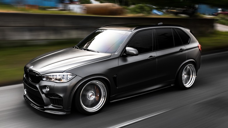 Black 2022 BMW X5