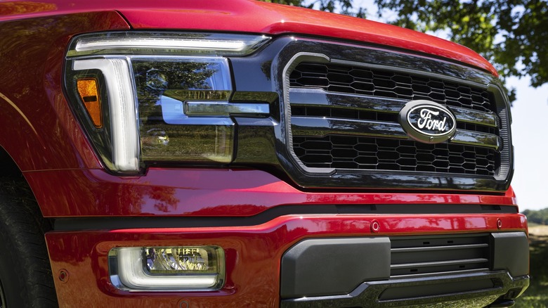 2024 Ford F-150 Lariat grille