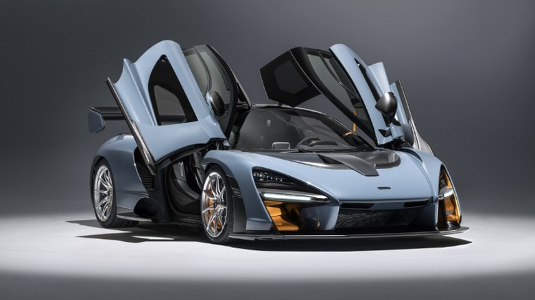 McLaren Senna