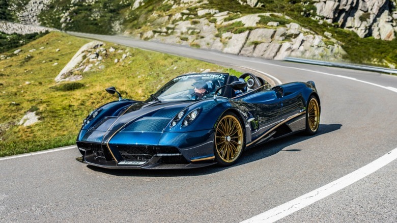 Pagani Huayra Roadster