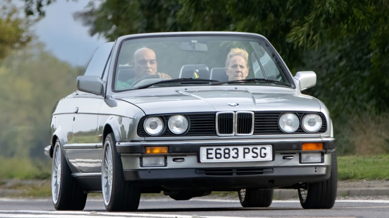 1988 BMW 320i