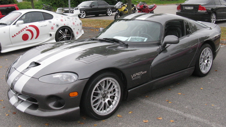 Grey Dodge Viper ACR