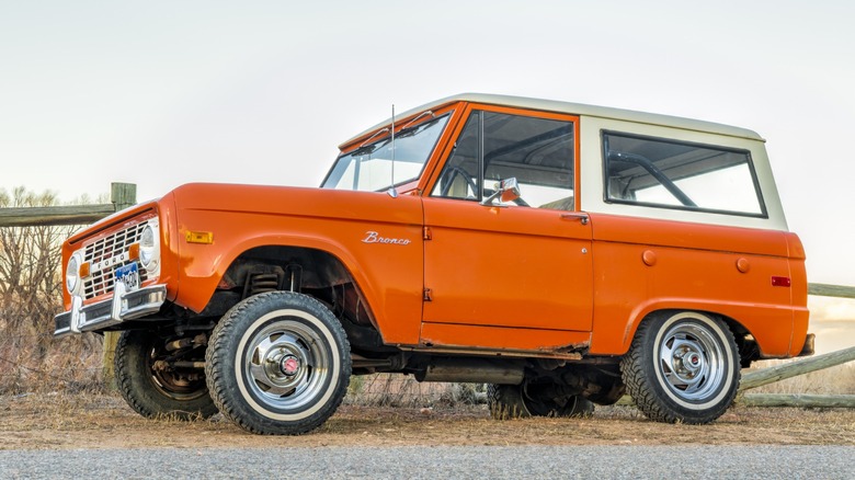 Gen 1 Ford Bronco 