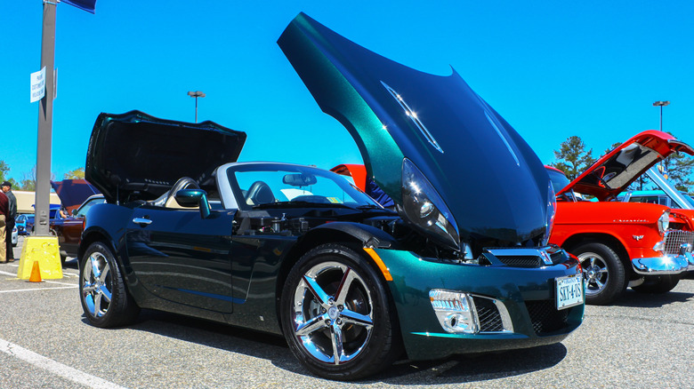 Dark green Saturn Sky on display