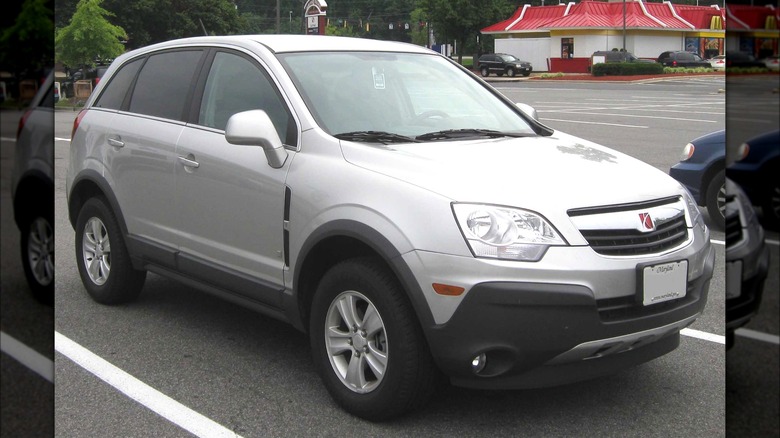 Silver 2008 Saturn Vue parked on tarmac