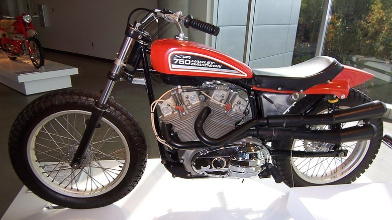 An XR 750