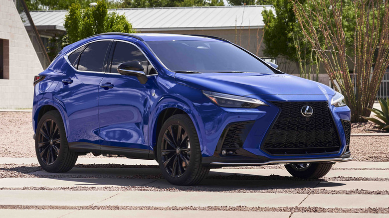 Lexus NX Plug-In Hybrid EV