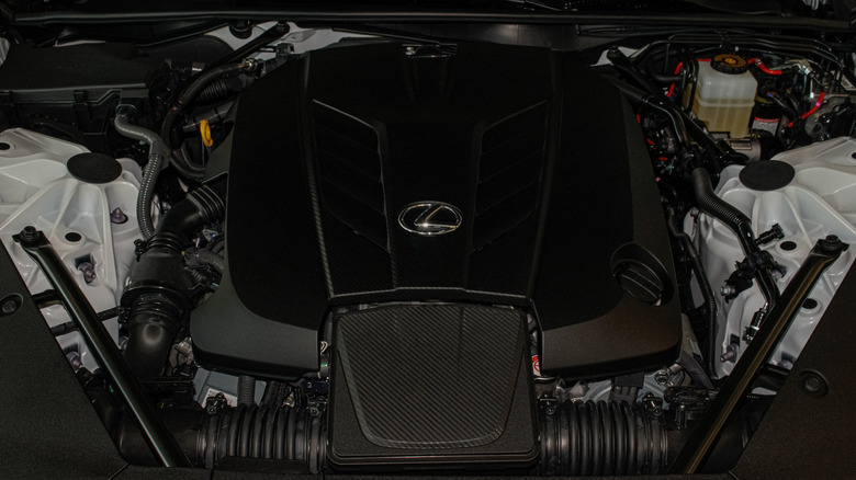 Lexus 5.0L 2UR-GSE V8 engine in 2024 Lexus LC500