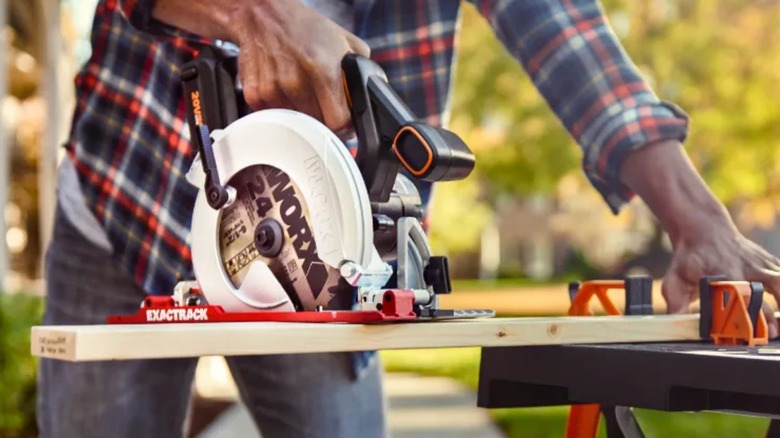 Man using Worx circular saw