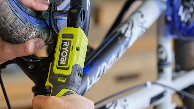 using Ryobi ratchet wrench on bike brakes