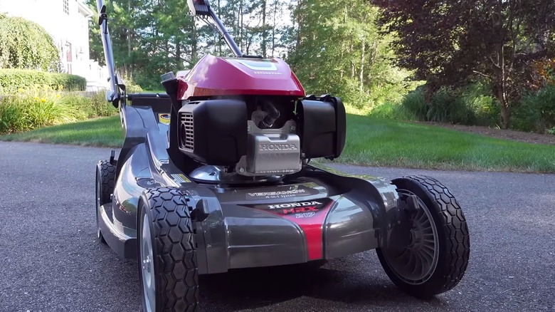 Honda lawn mower