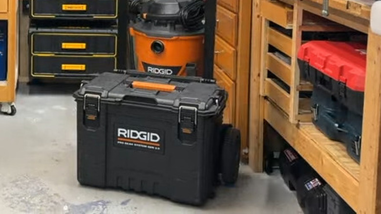 Ridgid rolling toolbox on garage floor