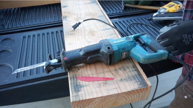 Makita reciprocating saw